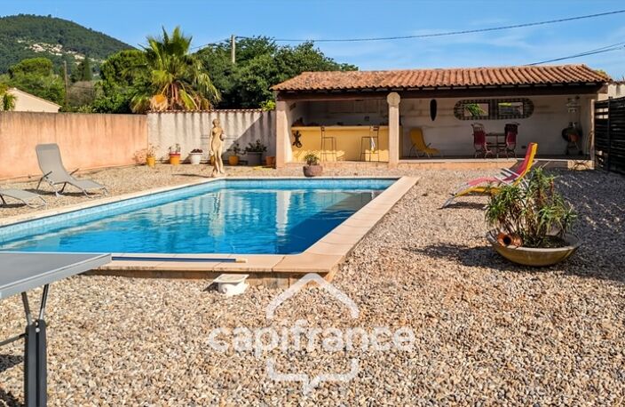 Maison à vendre 5 pièces + piscine SOLLIES VILLE (83) — photo 5