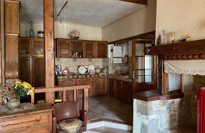 Dpt Gers (32), à vendre BASSOUES maison P7 de 200 m² - Terrain de 1 525,00 m² — photo 3
