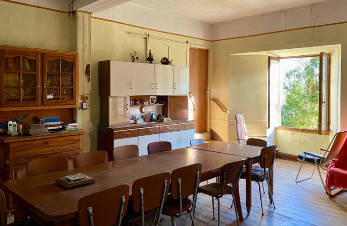 Dpt Gers (32), à vendre BASSOUES maison P7 de 200 m² - Terrain de 1 525,00 m² — photo 4