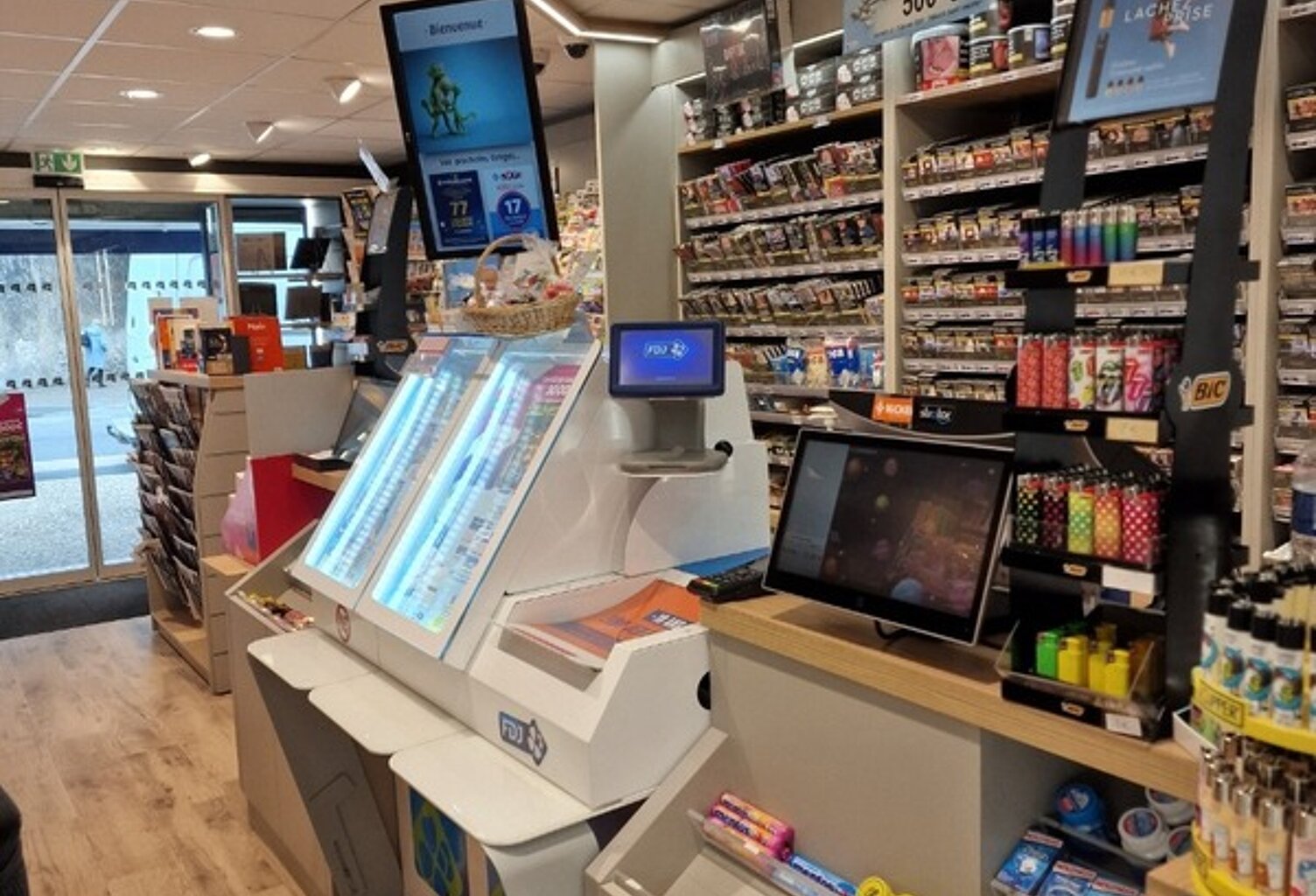 Fonds de commerce à vendre DAX (40) — photo 1