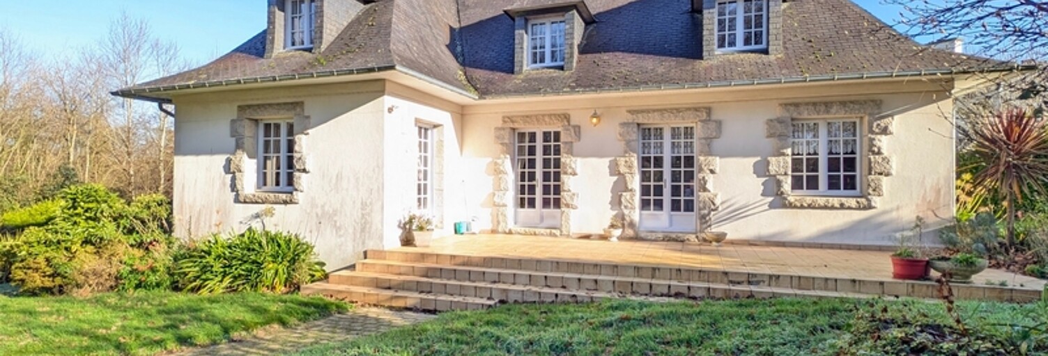 Maison 7 Pièces 172 m² à vendre à Ploudaniel (29260)