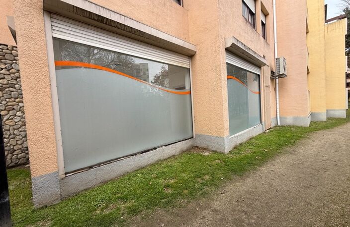 Local/bureau à louer TARBES (65) — photo 2