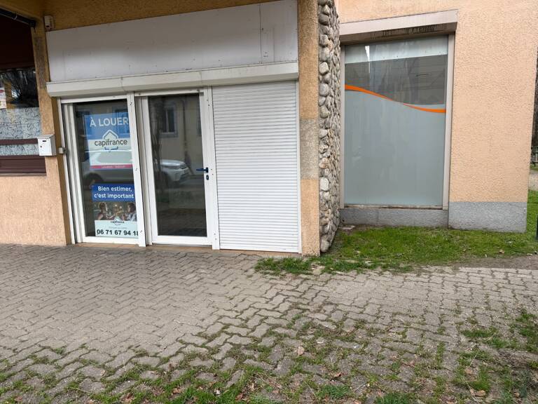 Local/bureau à louer TARBES (65) — photo 1