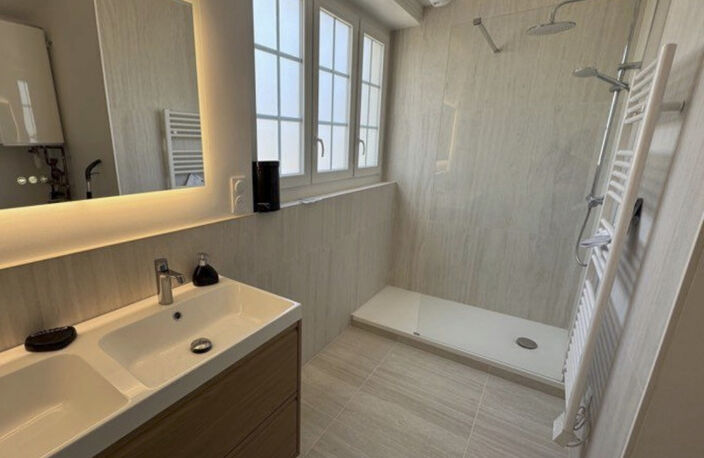 Appartement T3 de charme au cœur du triangle d’Or d’Angers avec terrasse de 55m² — photo 3