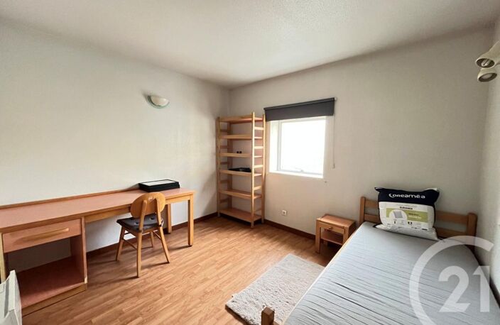 T2 — photo 3