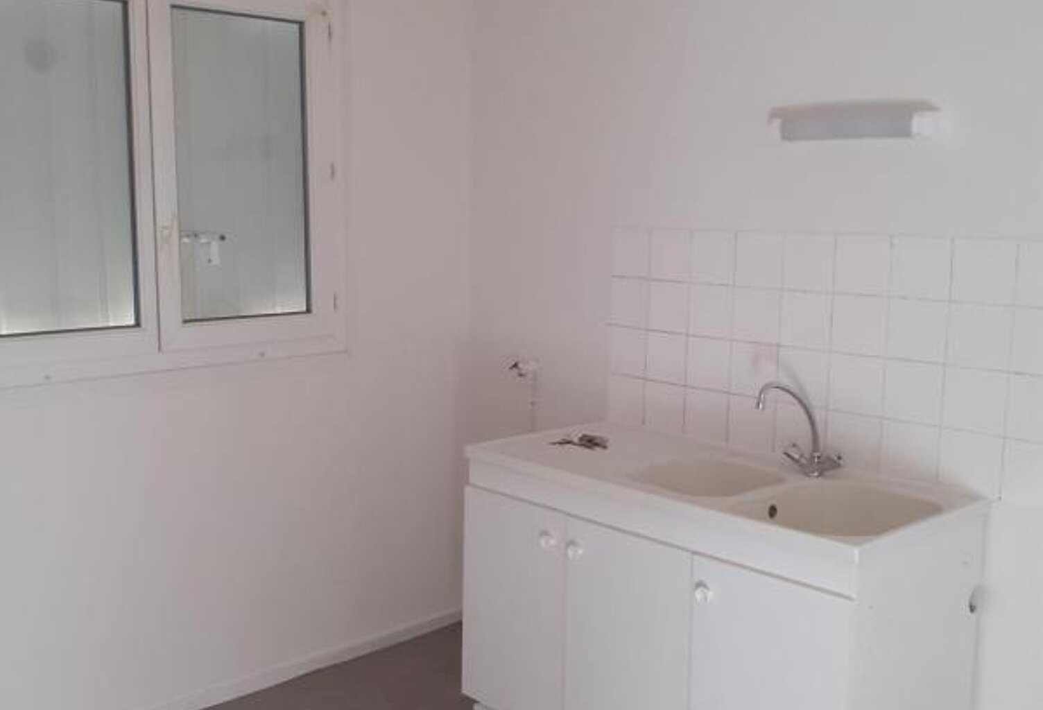 Maison 3 pièces MARCILLY SUR MAULNE — photo 1