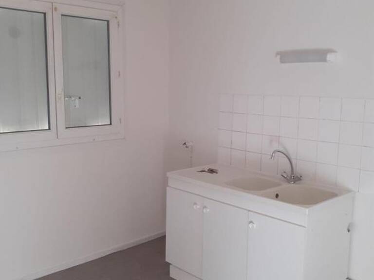Maison 3 pièces MARCILLY SUR MAULNE — photo 1