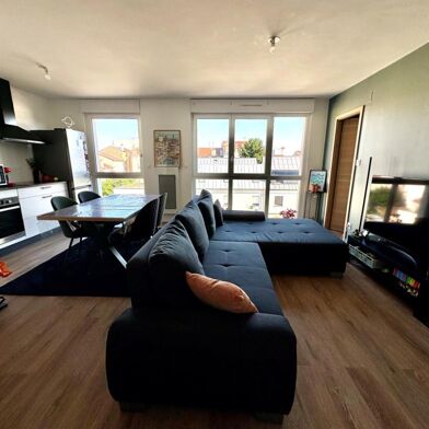 Appartement 2 pièces 605 €