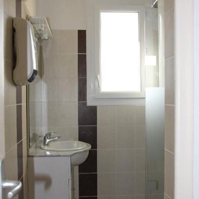 Appartement 3 pièces 690 €