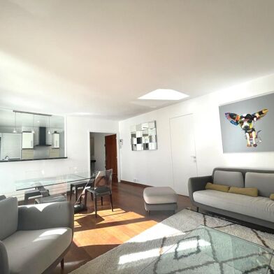 Appartement 4 pièces 2700 €