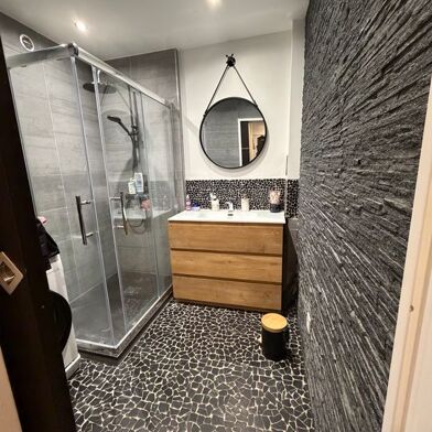 Appartement 4 pièces 1605 €