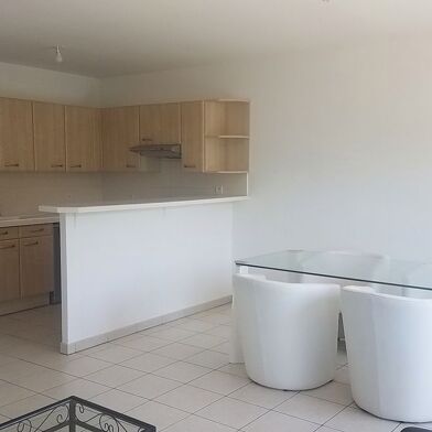 Appartement 3 pièces 1290 €