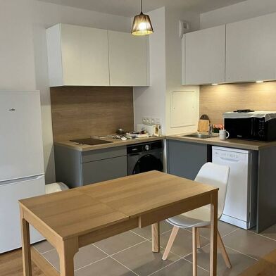 Appartement 2 pièces 1430 €