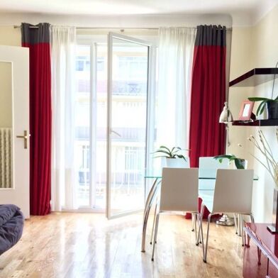 Appartement 1 pièces 1300 €