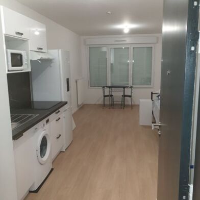 Appartement 1 pièces 850 €