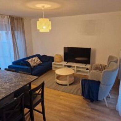 Appartement 5 pièces 650 €