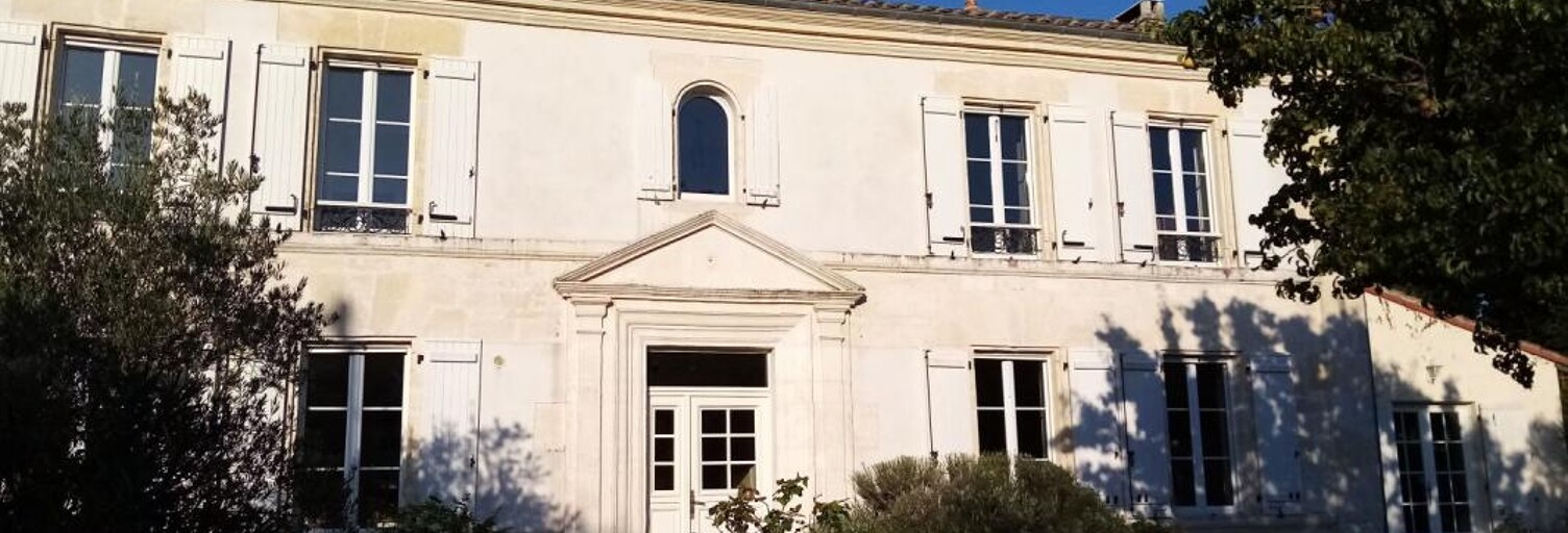 Maison 5 Pièces 190 m² à louer à Sainte-Sévère (16200)