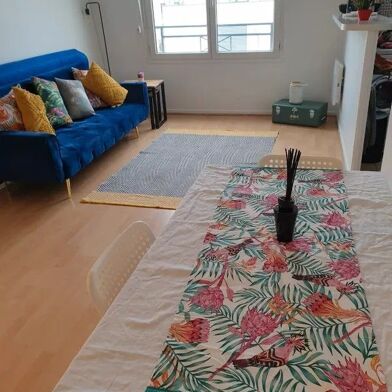 Appartement 3 pièces 1400 €