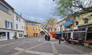 Commerce   m² à vendre à Sainte-Maxime (83120)