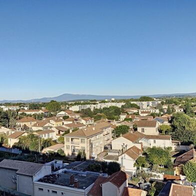 Appartement 3 pièces 680 €