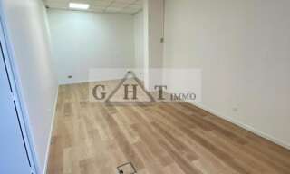 Bureau  250 m² à louer à Massy (91300)