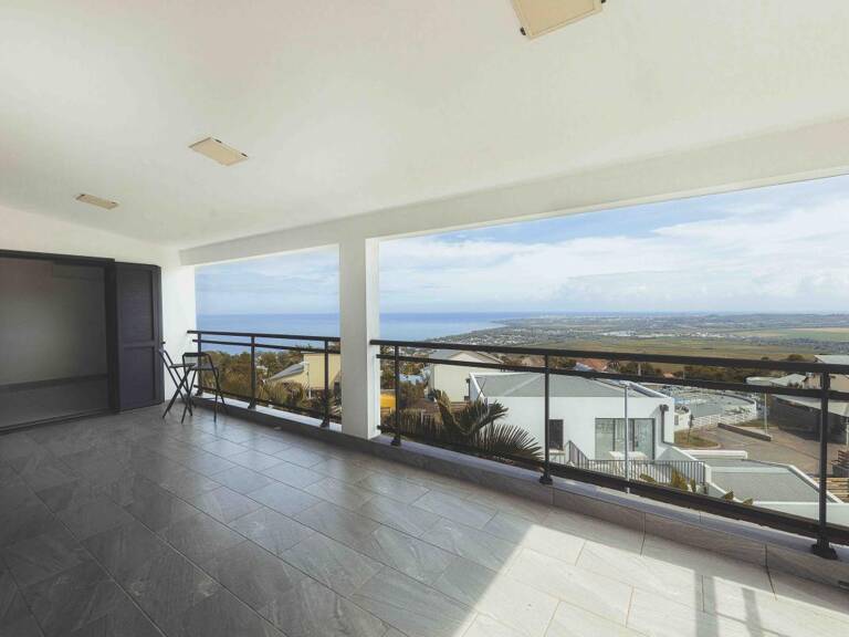 VILLA T5 | VUE OCEAN | DEPENDANCE | PISCINE — photo 1