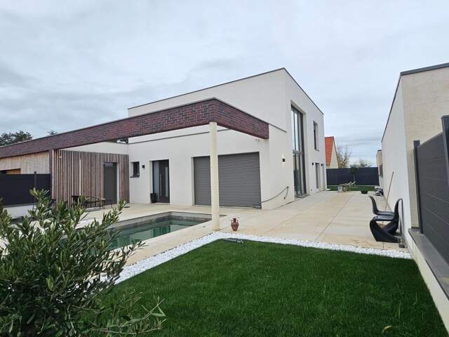 Maison architecte individuelle sur Ormes — photo du bien