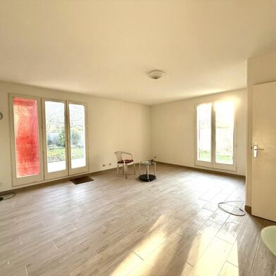 Maison 5 pièces 270300 €