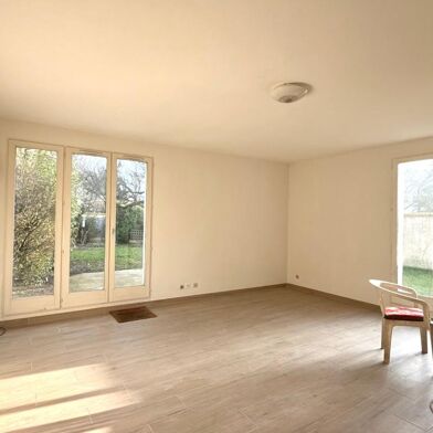 Maison 5 pièces 270300 €