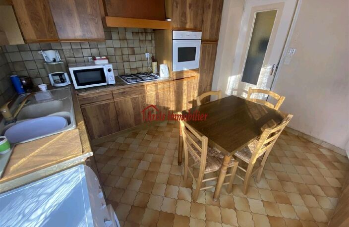 Vente maison 5 pièces 83 m² Saint-Just-Sauvage (51260) — photo 2