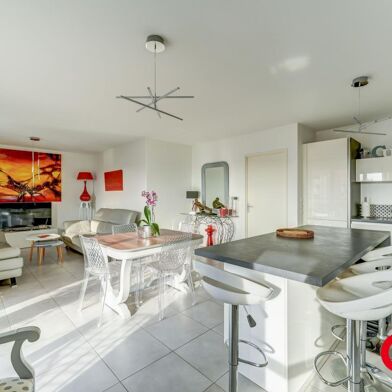 Appartement 3 pièces 396000 €