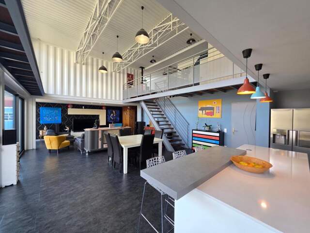 Maison Positive à Vendre — photo du bien