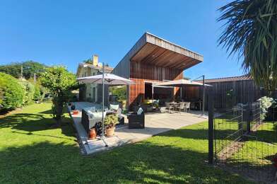 Maison 8 pièces 662400 €