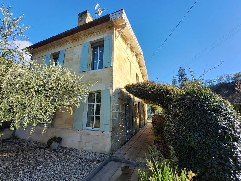 Maison 8 pièces 236 m² — photo 1
