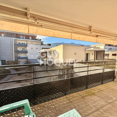 Appartement 2 pièces 772 €