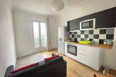 Appartement 2 pièces 870 €