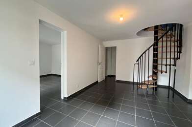 Maison 3 pièces 890 €