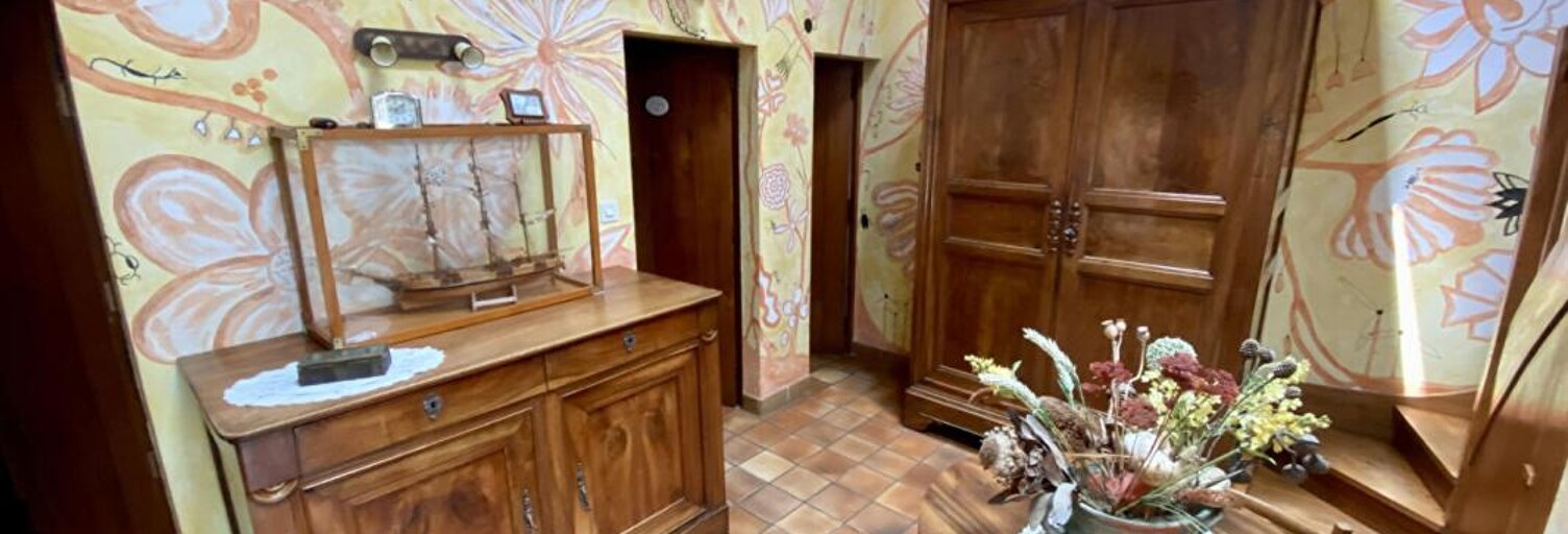 Maison 4 Pièces 154 m² à vendre à Bords (17430)