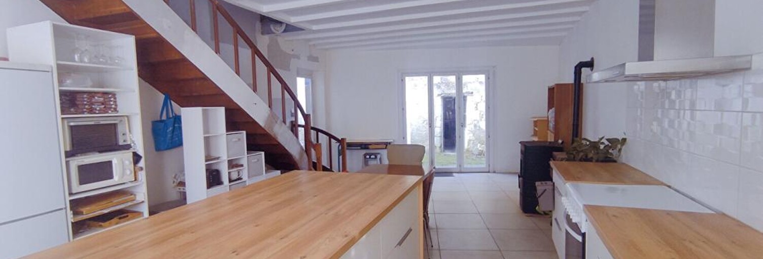 Maison 5 Pièces 159 m² à vendre à La Guerche (37350)