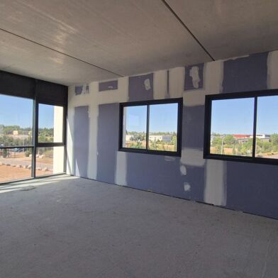 Immeuble  464700 €