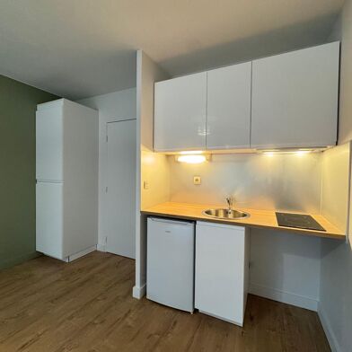 Appartement 1 pièces 530 €