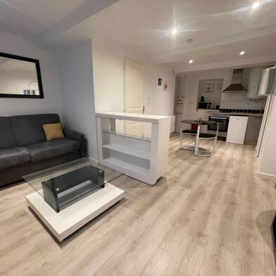 Appartement 1 pièces 400 €