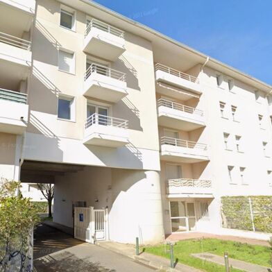 Appartement 3 pièces 839 €