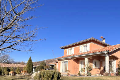 Maison 6 pièces 440000 €