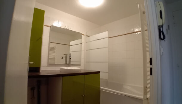 Appartement 3 pièces  à vendre Crau (La) 83260