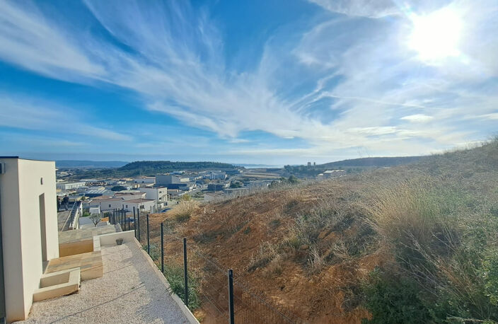Villa contemporaine neuve avec vue panoramique sur les étang — photo 2