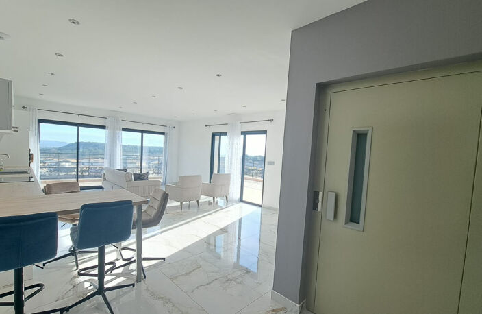 Villa contemporaine neuve avec vue panoramique sur les étang — photo 5