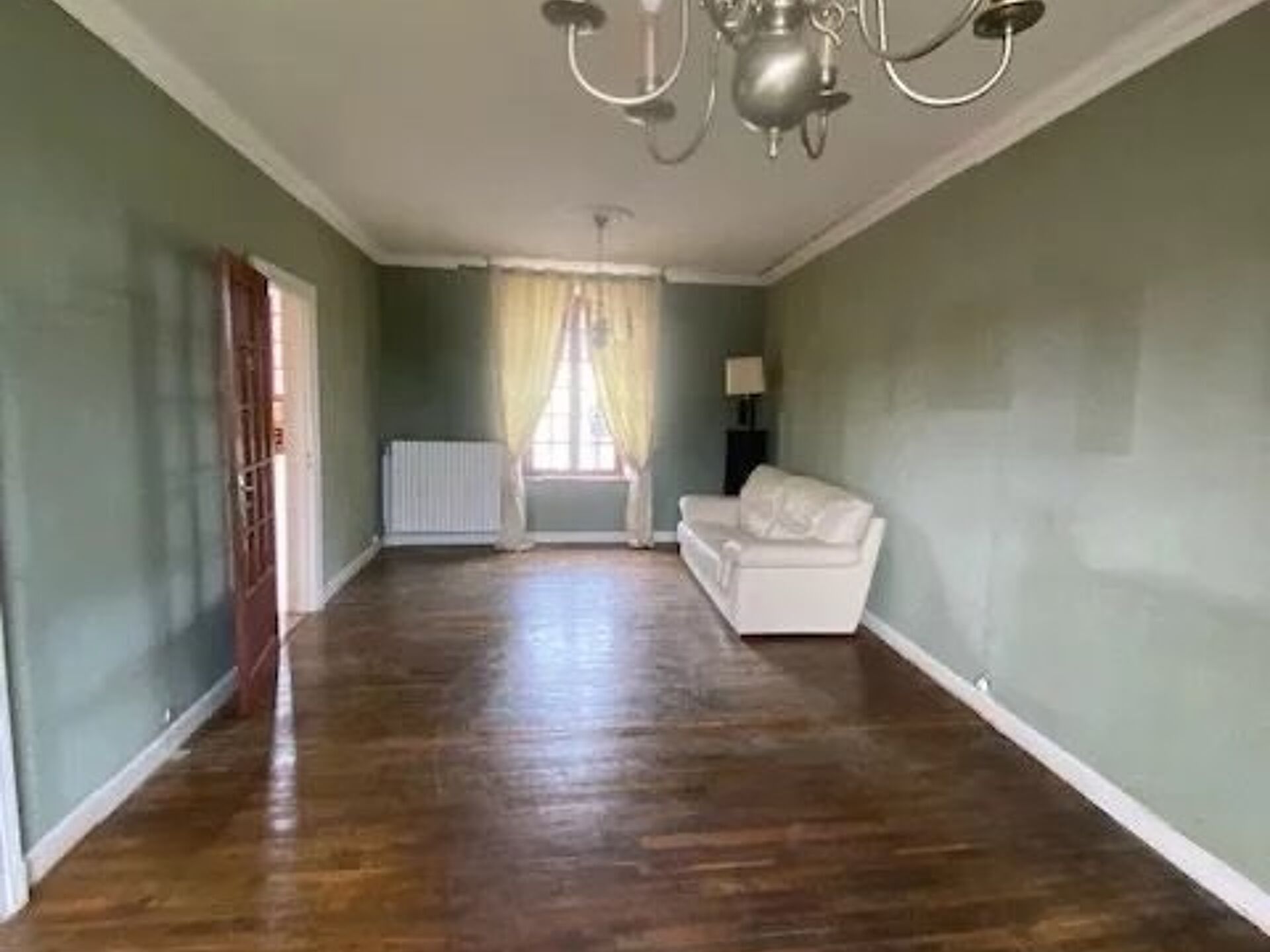 Maison 4 pièces 106 m² · à Bruyères-Et-Montbérault · 106 m² · 109 500 €