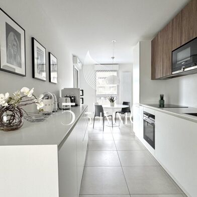 Appartement 4 pièces 575000 €