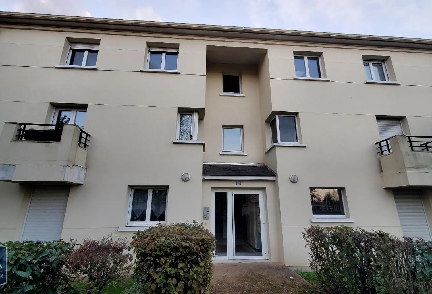 Vente appartement   Tours (37000) — photo 1